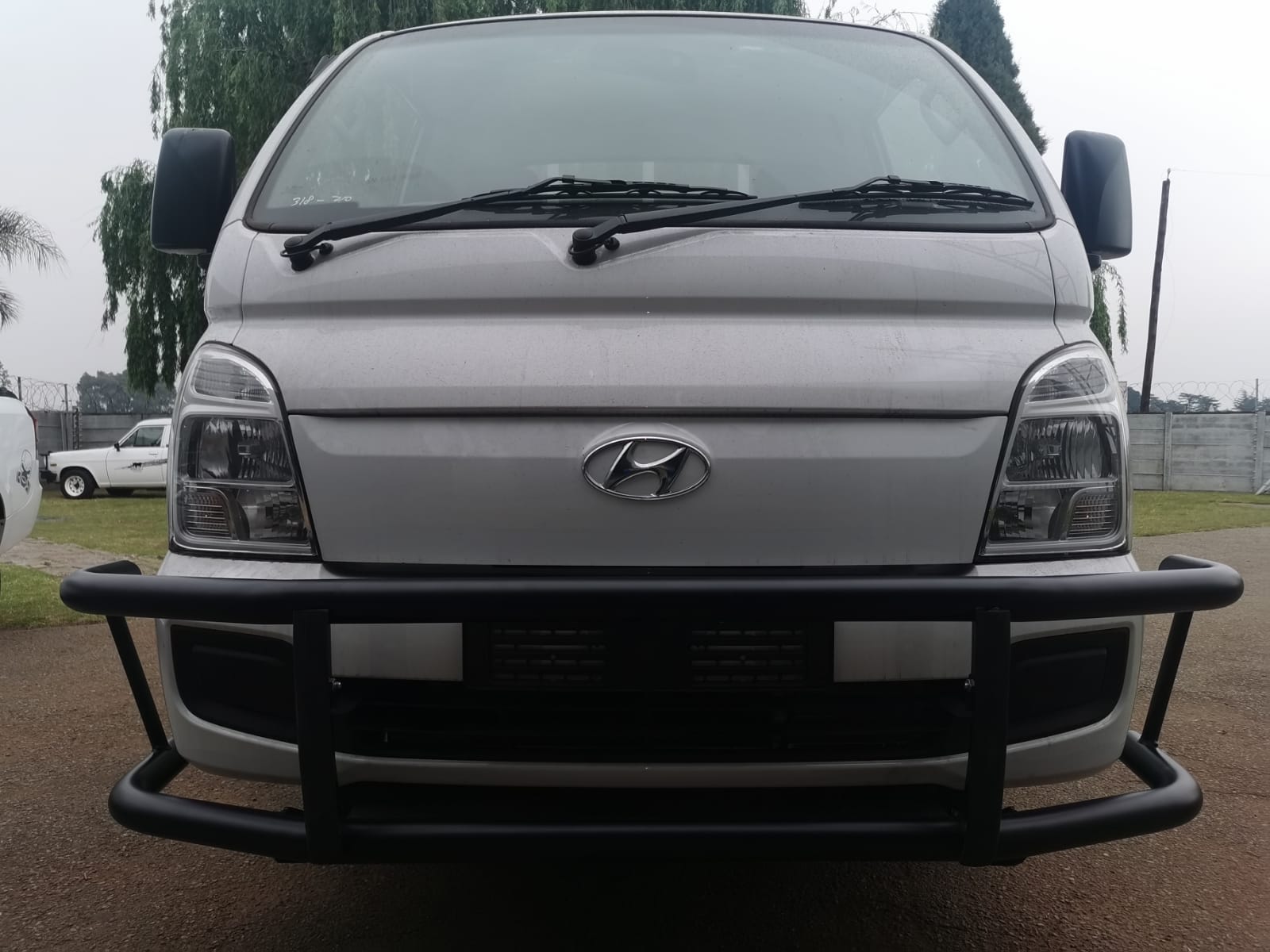Hyundai H100 Grill Guard (2017-) - HYG182-60WA