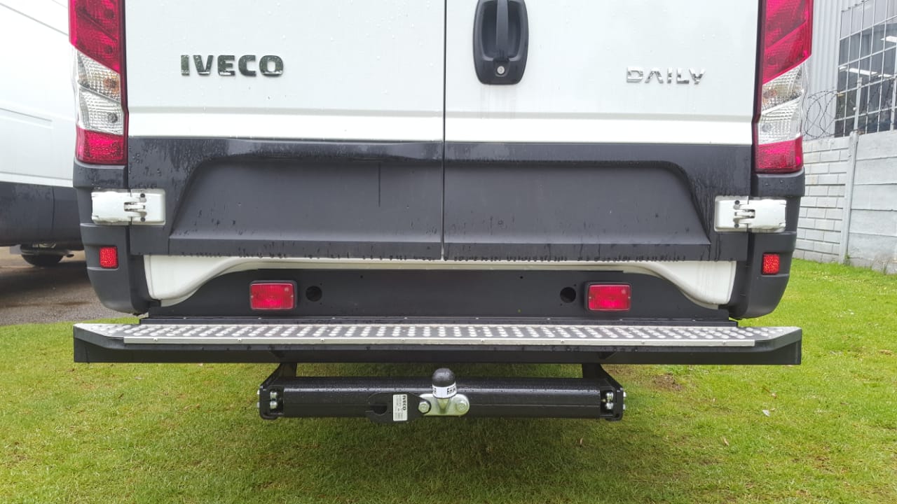 Iveco Daily 50C15 Tow Bar (2016-) - IV166