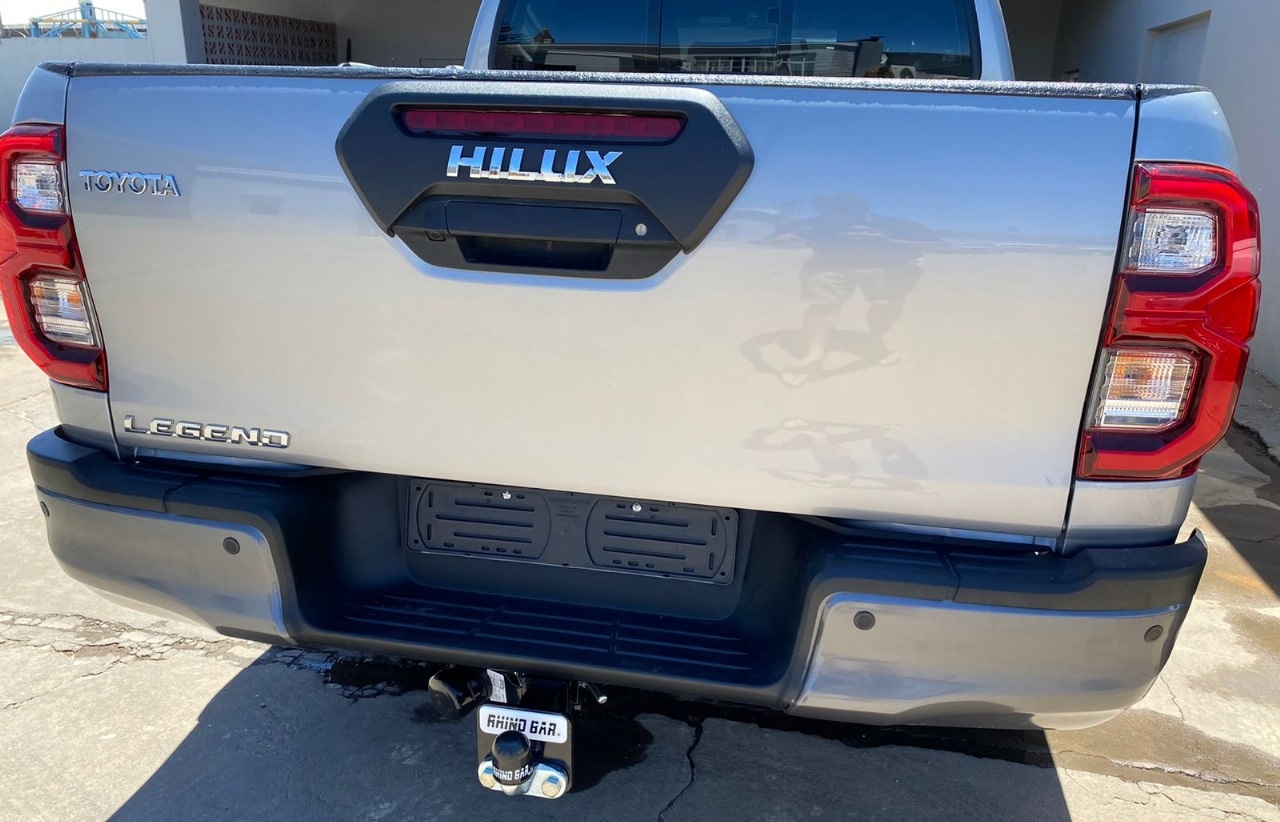 Toyota Hilux GD6 Detachable 3.5 Ton Tow Bar (02/2016-) - T537P